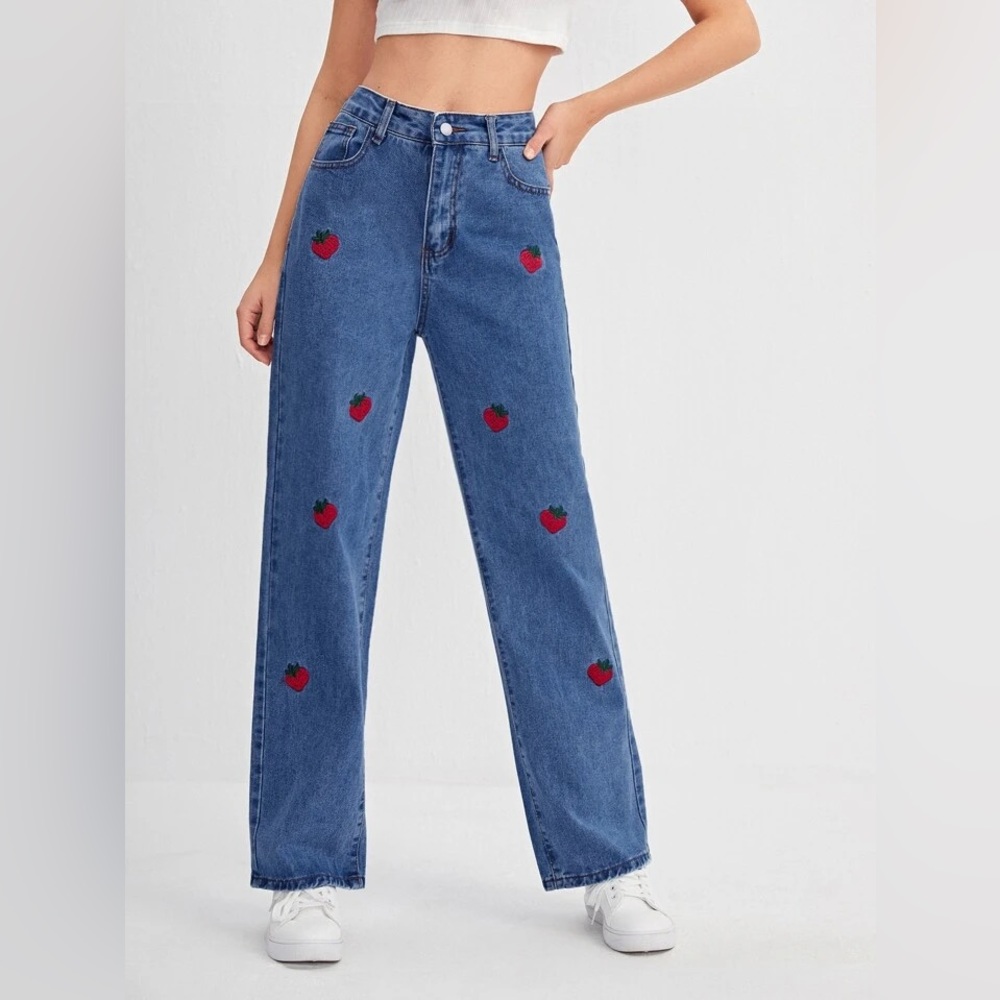 High Waist Strawberry Embroidery Jeans